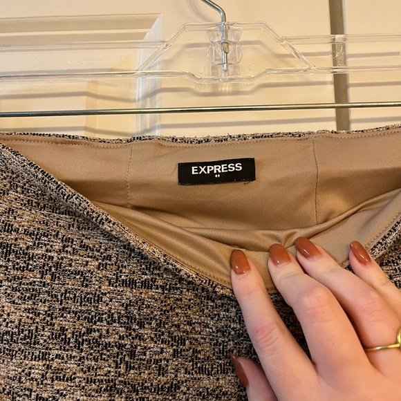 Express Outlet Marled Lined Skirt Size XL - Picture 3 of 12